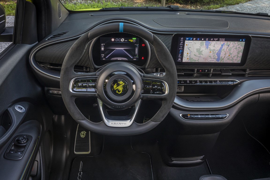 Abarth 500e Cabrio 42.2 kWh